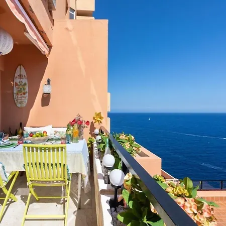 Moderne Mit Meerblick Und Gemeinschaftpool Appartement